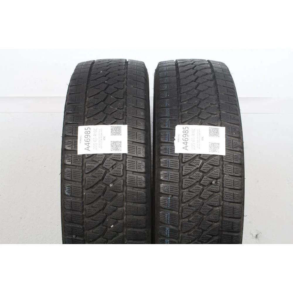 BRIDGESTONE 107/ BLIZZAK W810 205/65 R16C 107/105T