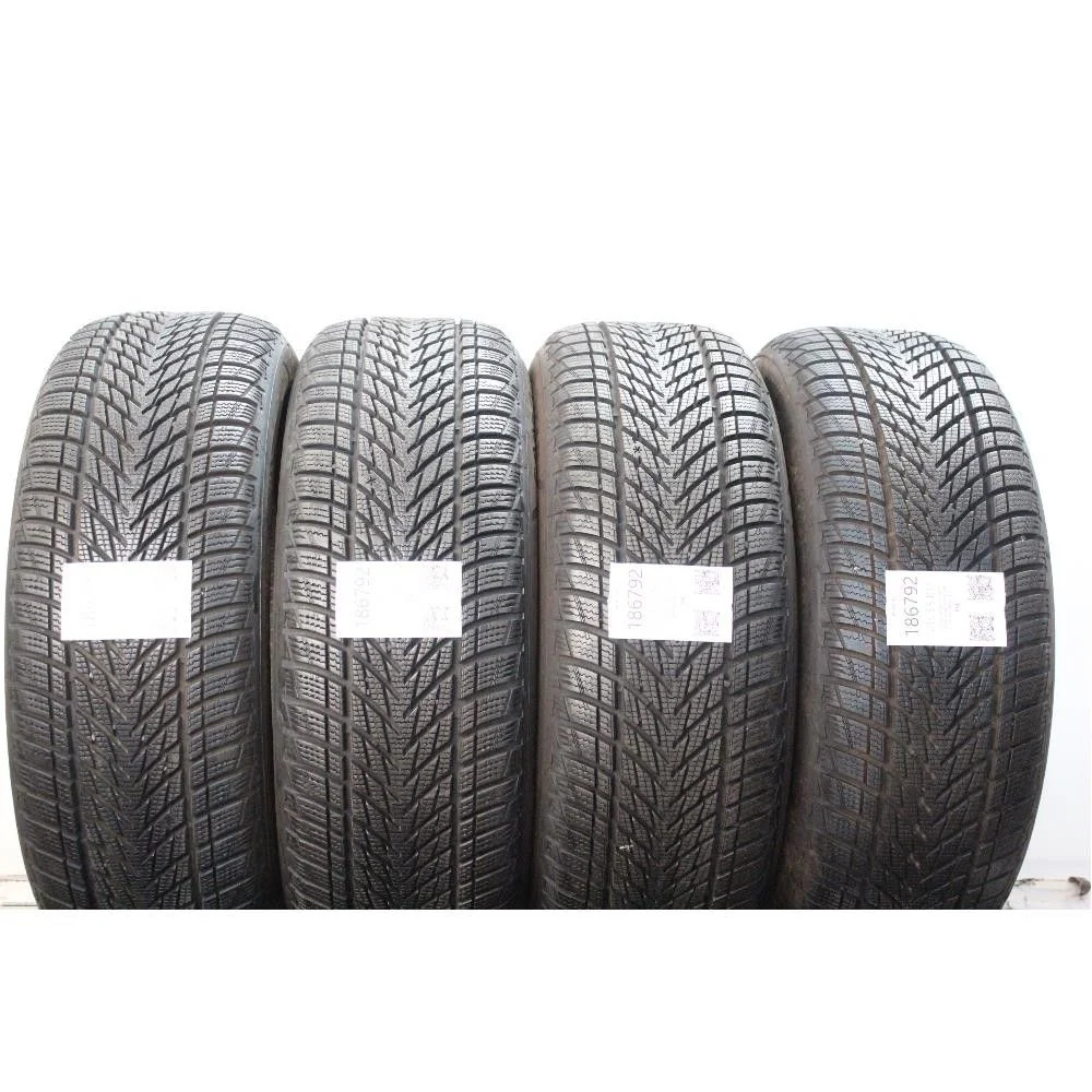 GOODYEAR ULTRA GRIP PERFORMANCE 3 215/55 R17 98V XL
