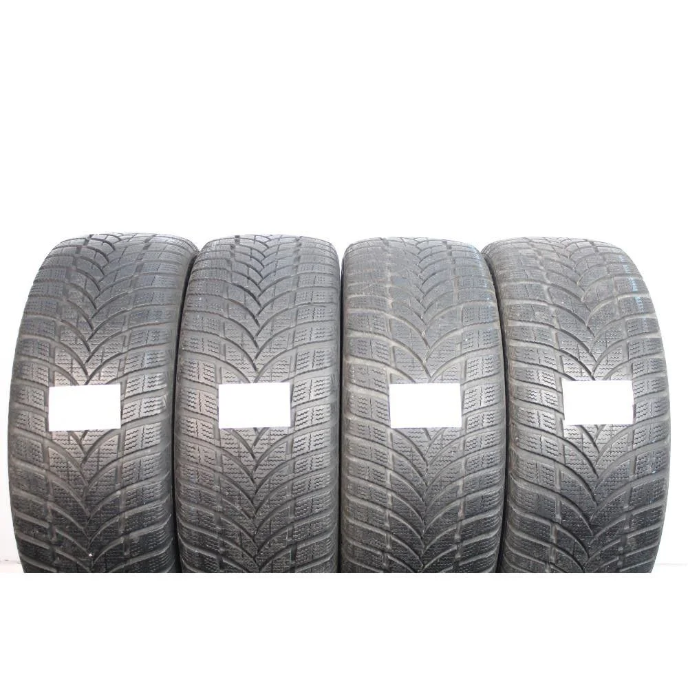 Maxxis VICTRA SNOW SUV 235/50 R18 101V