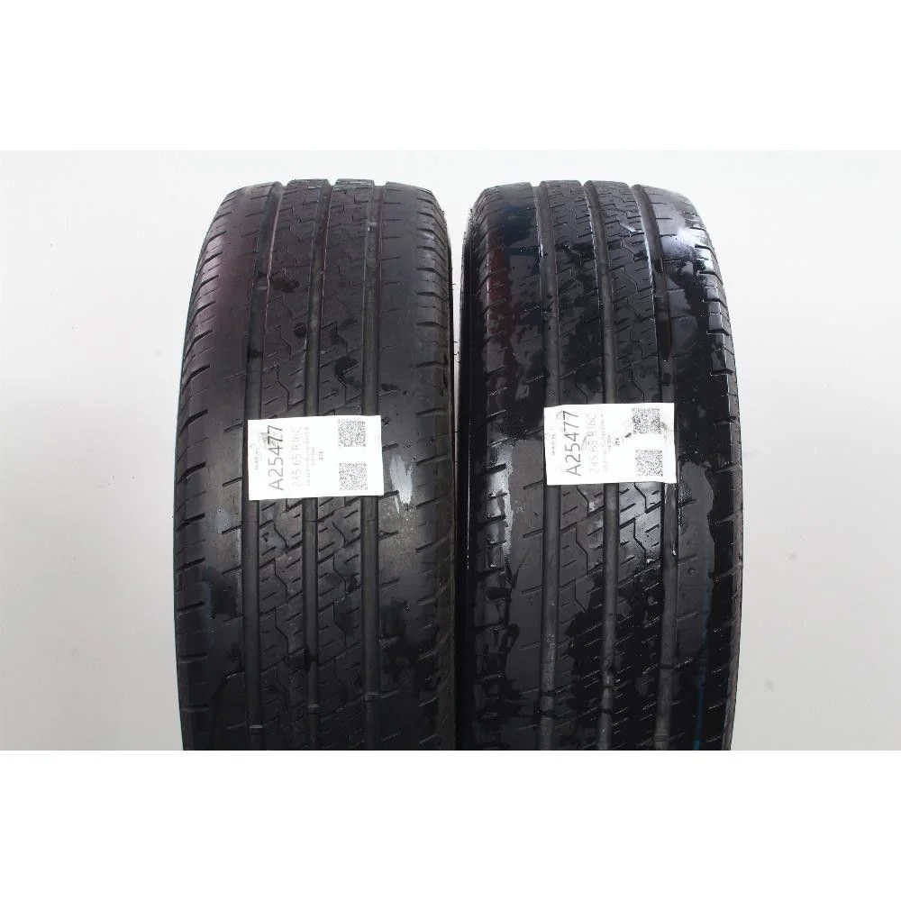Three-a 115/ EFFITRAC 235/65 R16C 115/113R