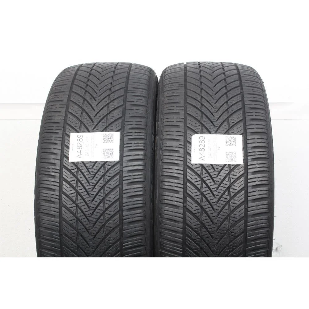 Tracmax ALL SEASON TRAC SAVER X- PRIVILO 245/40 R19 98Y XL