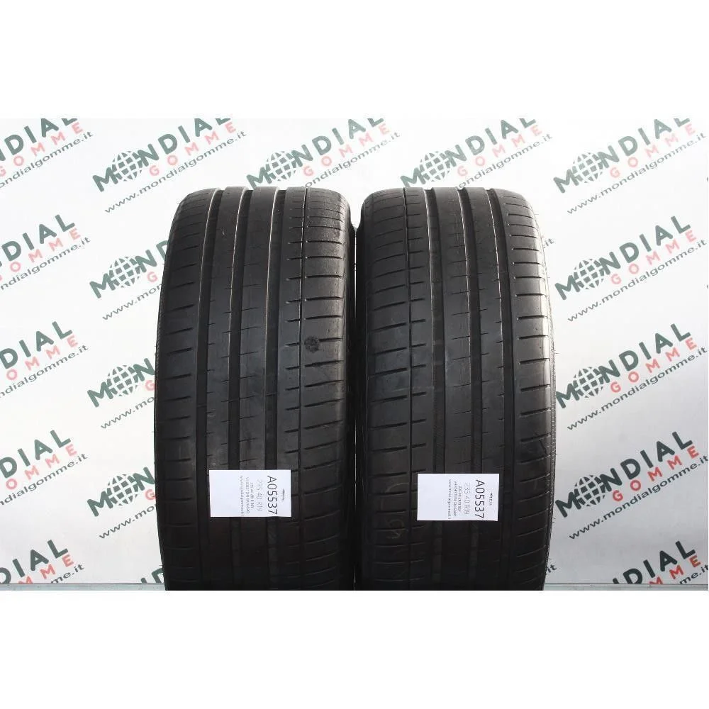 Vredestein GIUGARO 235/40 R19 96Y